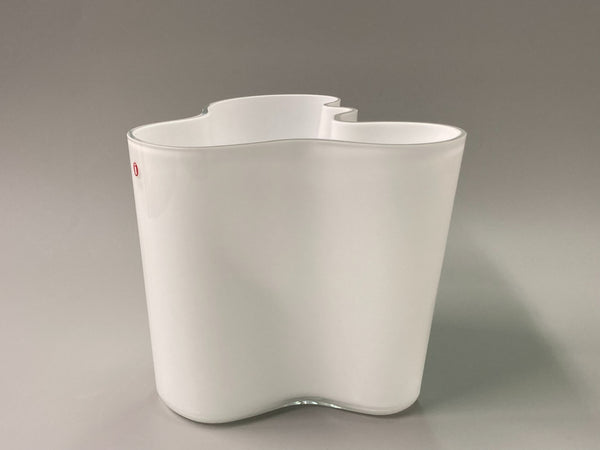 Alvar Aalto vase white 160mm Iittala 1990s vintage
