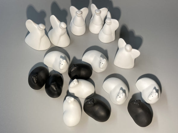Sheep and lamb sculptures by Heljä Liukko-Sundström Vintage from the 80s Arabia