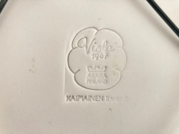 Birger Kaipiainen - Viola Wall Plate Arabia Finland