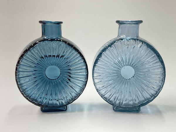 Helena Tynell - Sun Bottle denim blue 1/4 Riihimäen Lasi 1964-1974