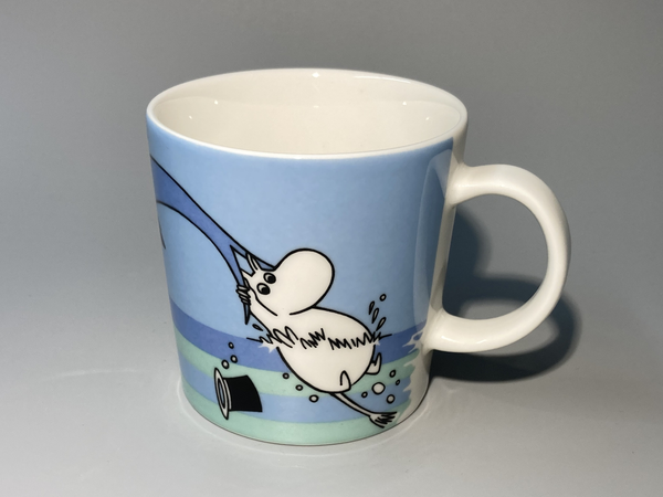 Summer-07, The Dolphindive Moomin mug by Arabia, Finland
