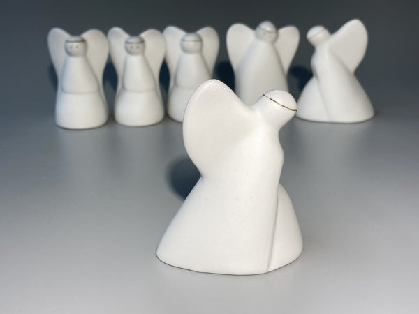 Angel skulptures by Heljä Liukko-Sundström Vintage from the 80s Arabia