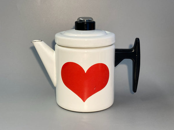Finel enamel Pikku-Pehtoori water kettle - design Antti Nurmesniemi Arabia Wärtsilä