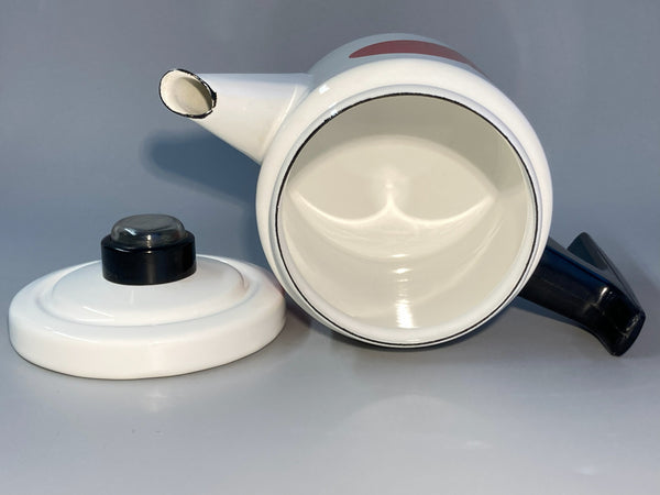 Finel enamel Pikku-Pehtoori water kettle - design Antti Nurmesniemi Arabia Wärtsilä