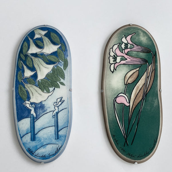 Heljä Liukko-Sundström - Flower Wall Plate 32cm in original box by Arabia