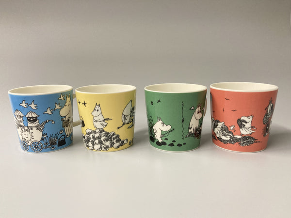 90's Moomin mug 1990 –1996 Yellow (Moominmamma), Arabia WITH ORIGINAL STICKER
