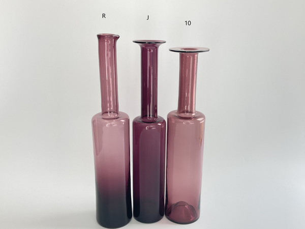 Nanny Still vase / bottle purple red Riihimäen Lasi (J)
