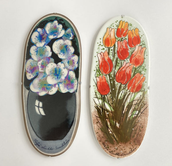 Heljä Liukko-Sundström - Flower Wall Plate 32cm in original box by Arabia