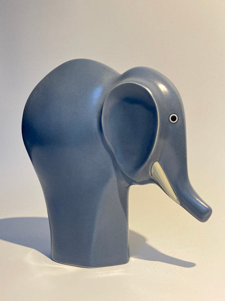 Howard Smith - Elephant or Baby Elephant - Run free collection Arabia ceramics Finland 1990s