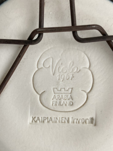 Birger Kaipiainen - Wall Plate small "Viola" Arabia Finland