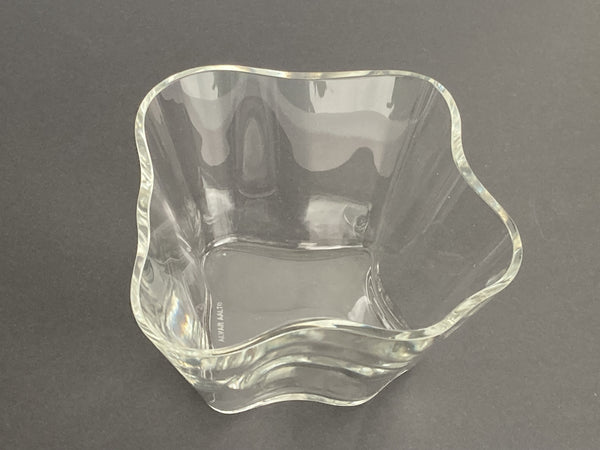 Aino and Alvar Aalto - Kukka - Art glass Flower in clear glass 3025 Iittala 1988