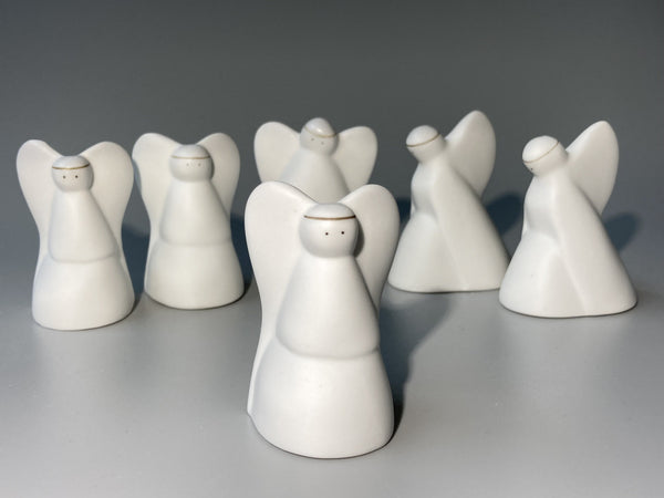 Angel skulptures by Heljä Liukko-Sundström Vintage from the 80s Arabia