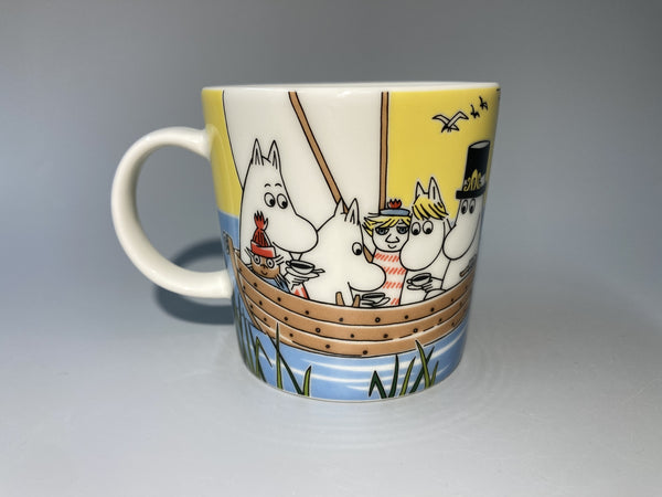 Summer-14 Sailing with Nibling and Tooticky Moomin mug (with sticker)