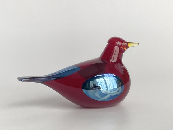 The Fallingwater Red  by Oiva Toikka Nuutajärvi 2002 for the US market
