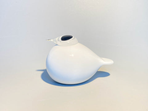 Puffball white by Oiva Toikka Nuutajärvi Finland, valkoinen