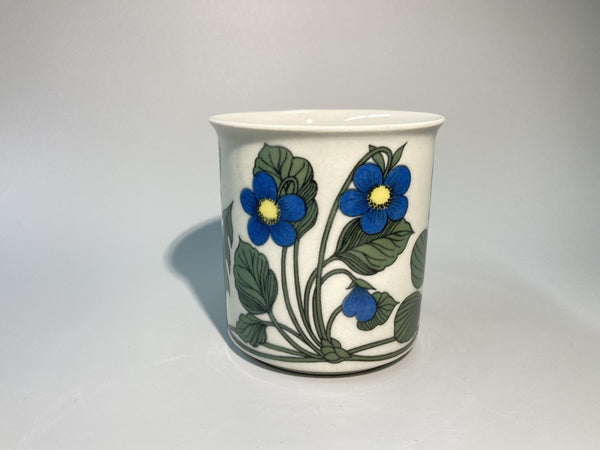 Flora series - Chocolate Mug - decoration by Esteri Tomula  Arabia 1979-1981