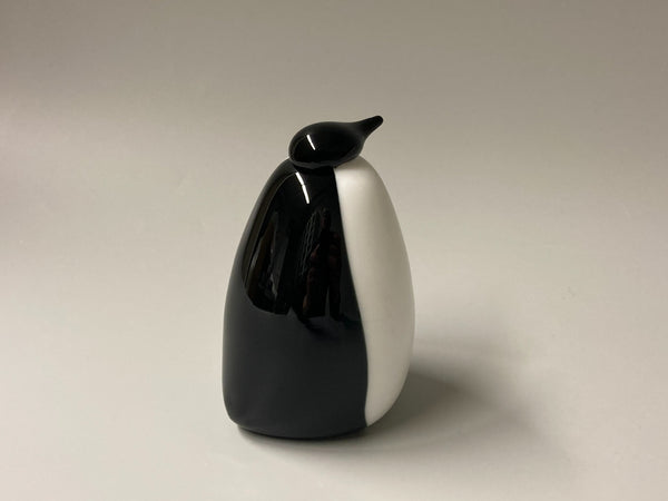 Pang penguin - pingviini - by Oiva Toikka Nuutajärvi 2009-2012