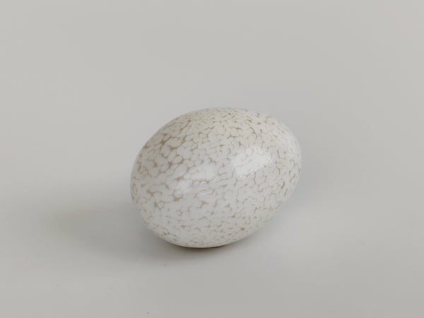 Egg white brown - Oiva Toikka Nuutajärvi