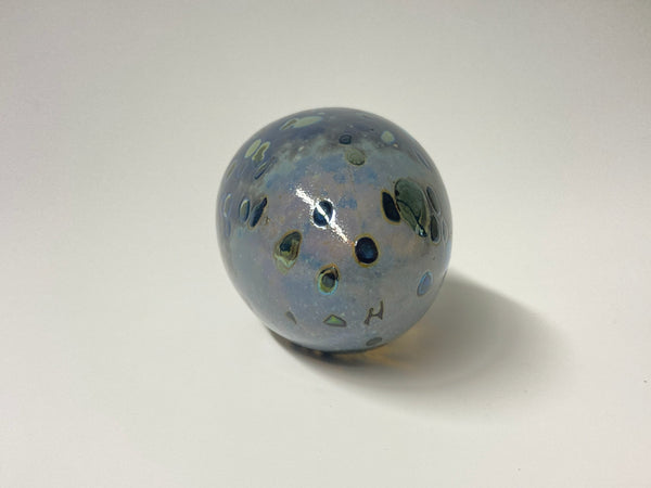 Egg spotted blue-grey - Oiva Toikka Nuutajärvi - täplikäs siniharmaa Muna