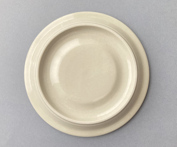 Flora series - Saucer 14,5cm - decoration by Esteri Tomula Arabia 1979-1981