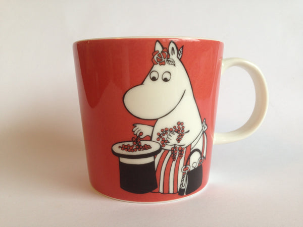z03 Moominmamma and berries 1999-2013 (with sticker)