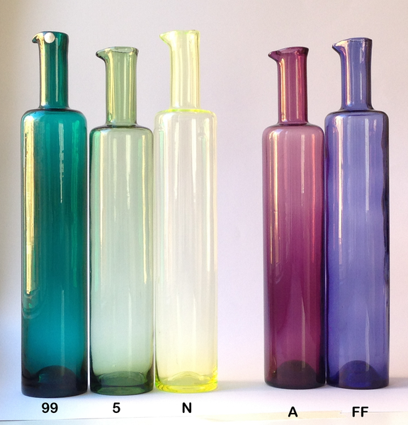 Nanny Still vase / bottle emerald green Riihimäen Lasi (G8)