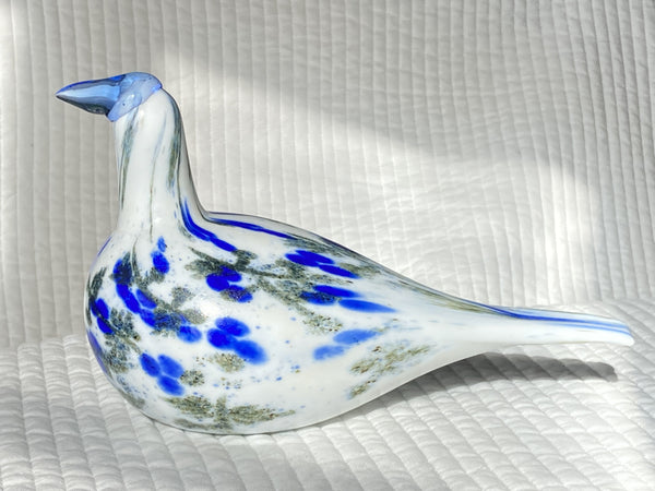 Dove for Finland's 90 years Anniversary - Oiva Toikka Birds 2007