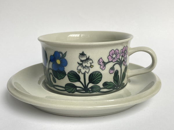 Flora Tea Cup and saucer decor by Esteri Tomula Arabia Finland 1979-1981