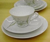 Coffee Cup Saucer -  Vintage Arabia, "Heinä" by Jolin 1959