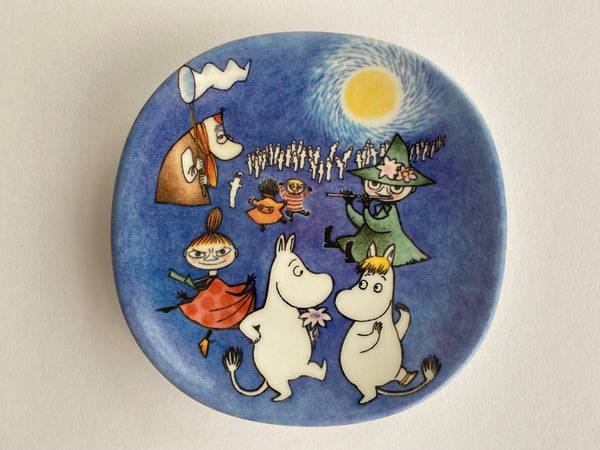 Moomin Wall Plates, a group of six, Arabia Finland