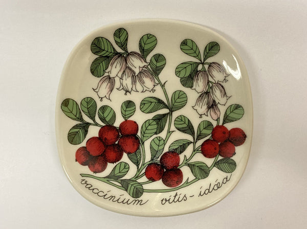 Wall plate - Arabia 12cm Esteri Tomula Lingonberry