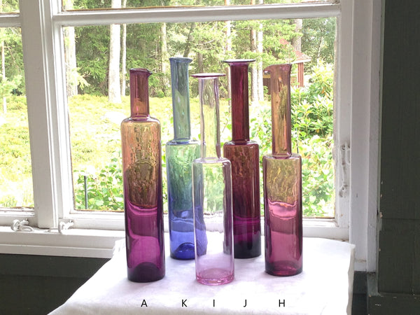 Nanny Still vase / bottle purple red Riihimäen Lasi (J)