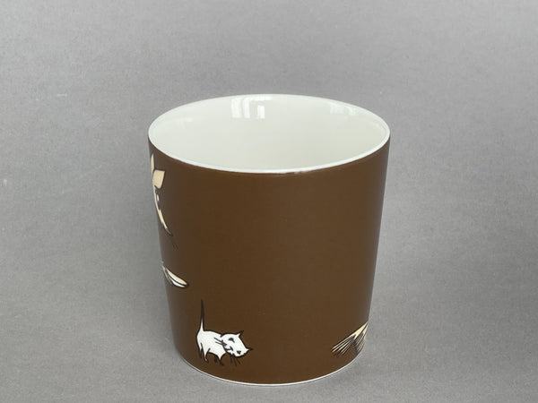 z18 Sniff brown Moomin mug 2002-2008 by Arabia Finland (3)
