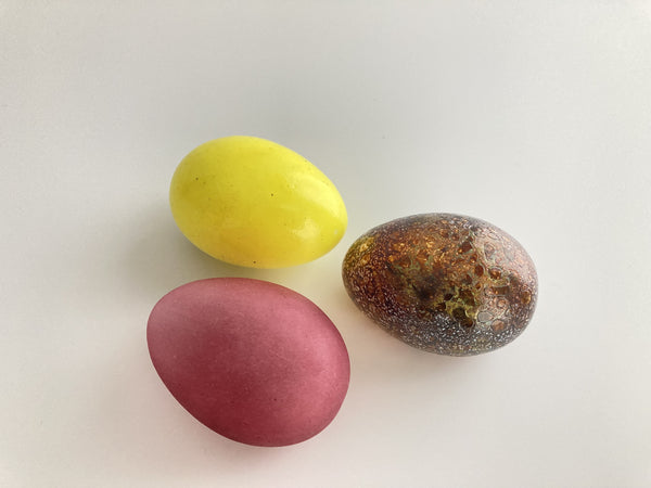 Egg shiny yellow - Oiva Toikka Nuutajärvi Finland in original box RARE
