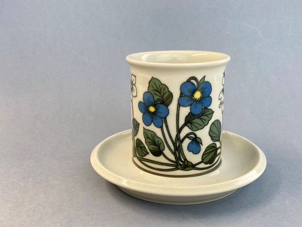 Flora series - Coffee Cup and saucer - decoration by Esteri Tomula Arabia 1979-1981