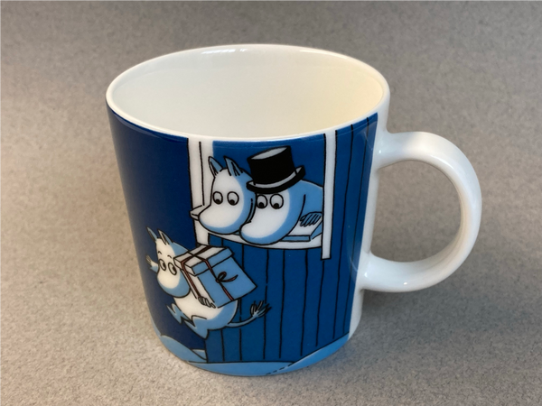 Winter-09, Christmas Surprise Moomin mug Arabia Finland