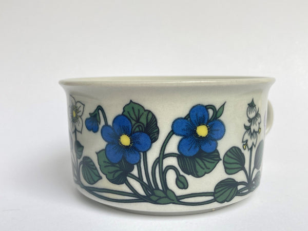 Flora Tea Cup and saucer decor by Esteri Tomula Arabia Finland 1979-1981